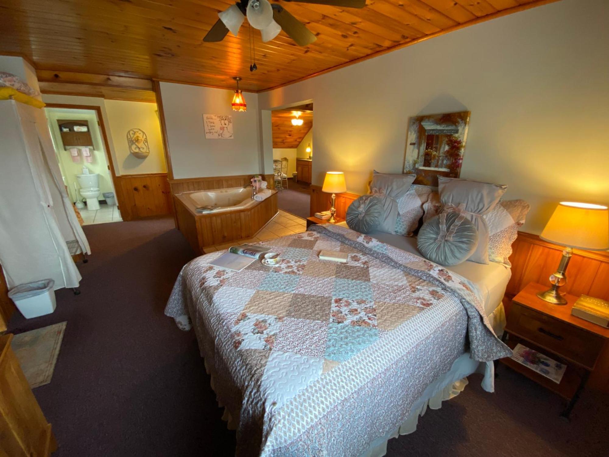 Savannah House Wine Country Inn & Cottages Himrod ภายนอก รูปภาพ