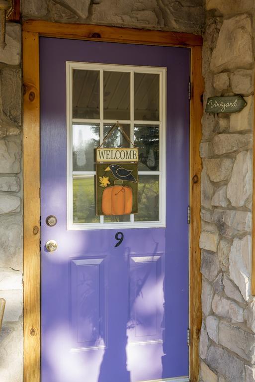 Savannah House Wine Country Inn & Cottages Himrod ภายนอก รูปภาพ
