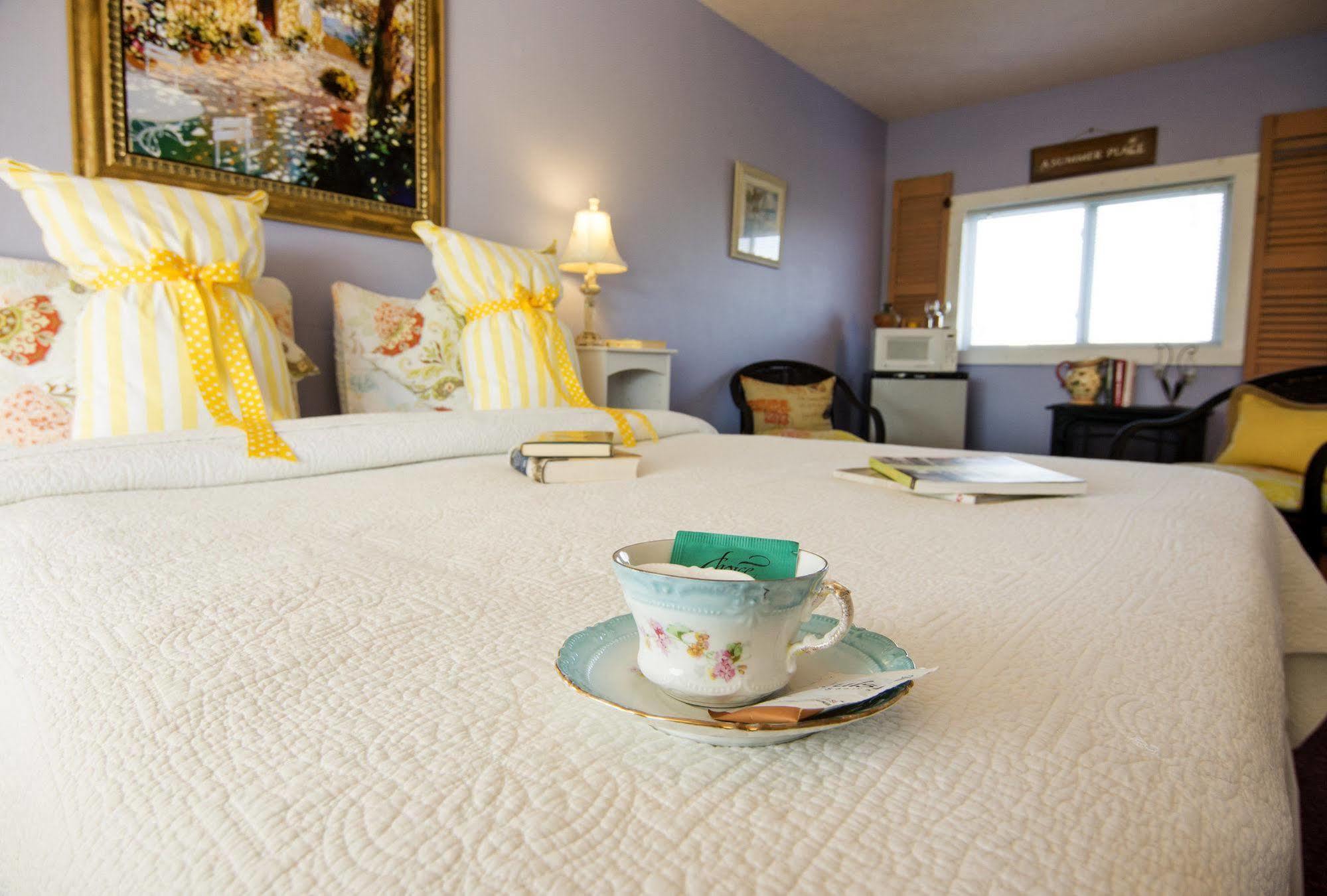 Savannah House Wine Country Inn & Cottages Himrod ภายนอก รูปภาพ