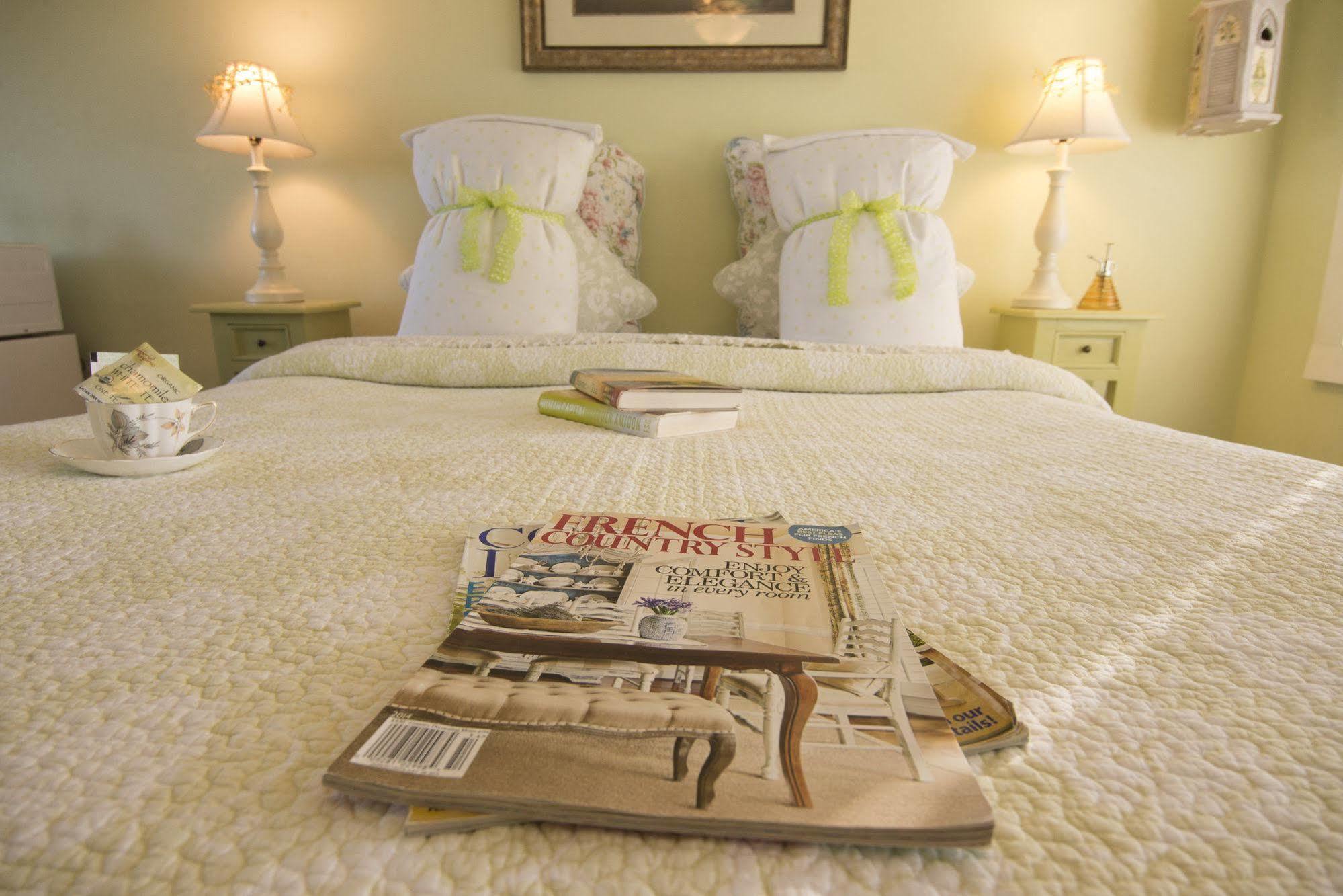 Savannah House Wine Country Inn & Cottages Himrod ภายนอก รูปภาพ